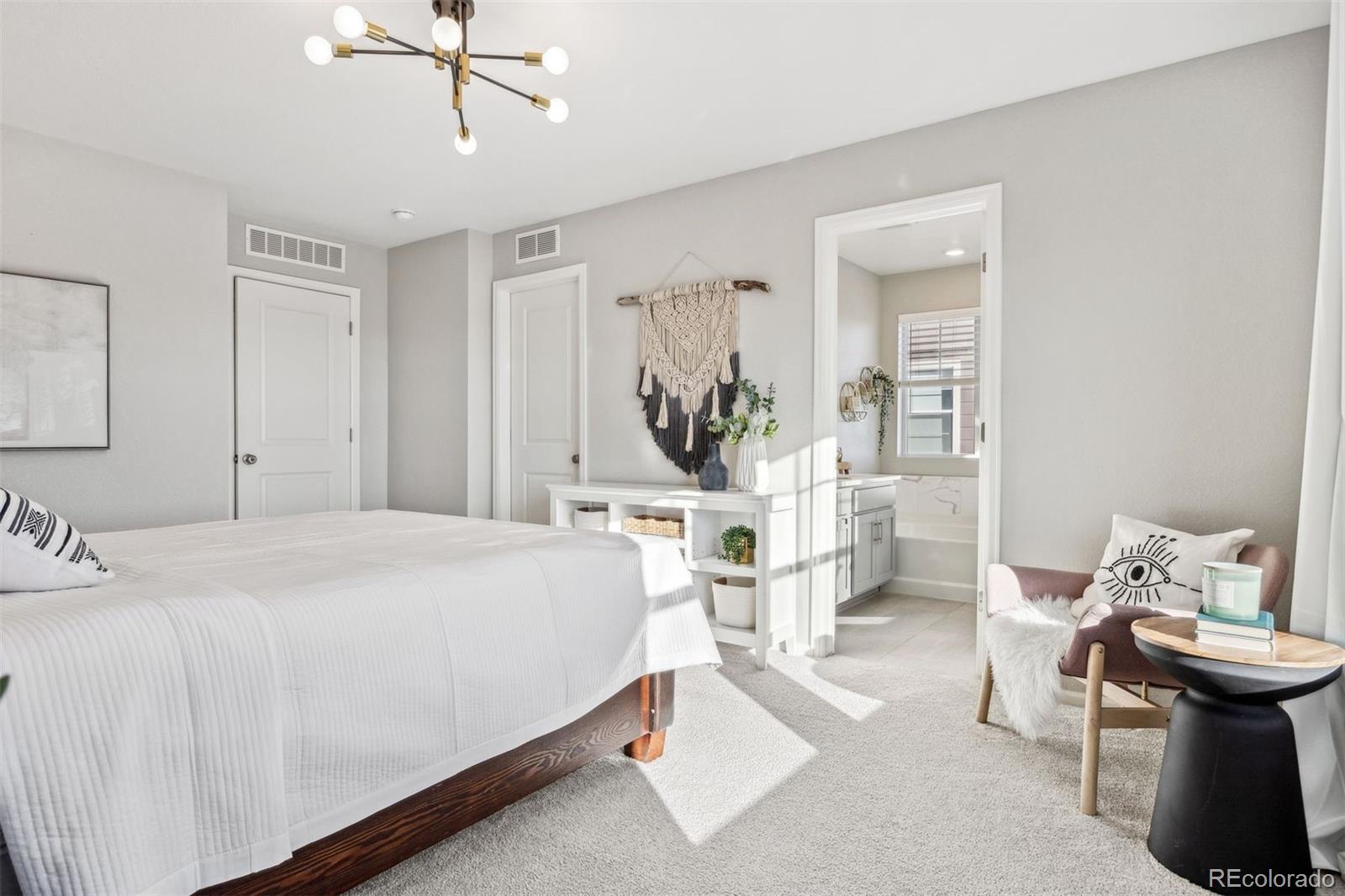 MLS Image #15 for 6125 n hanover street,denver, Colorado