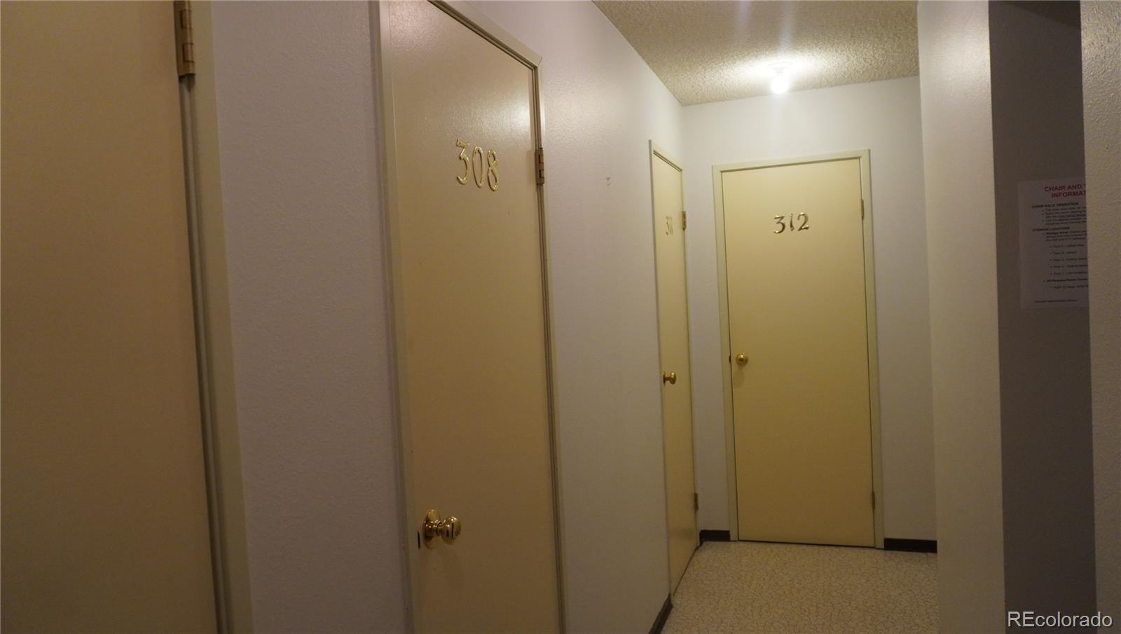 MLS Image #10 for 13901 e marina drive,aurora, Colorado