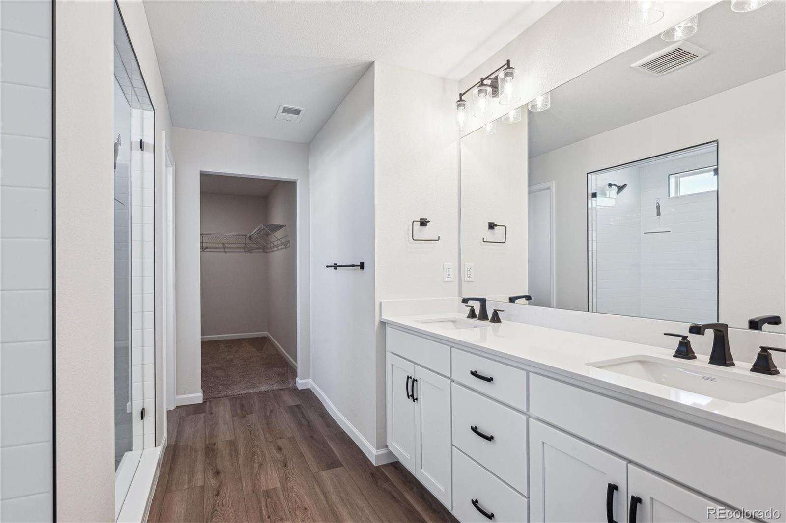 MLS Image #16 for 7375 s waterloo way,aurora, Colorado