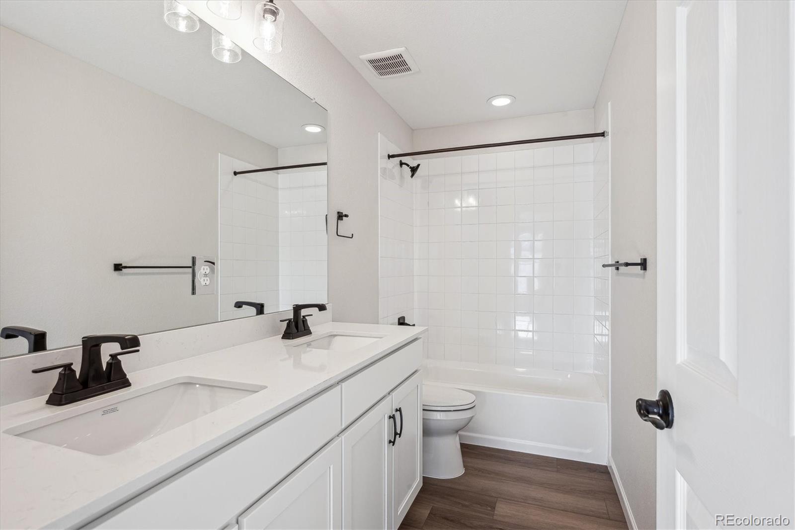 MLS Image #19 for 7375 s waterloo way,aurora, Colorado
