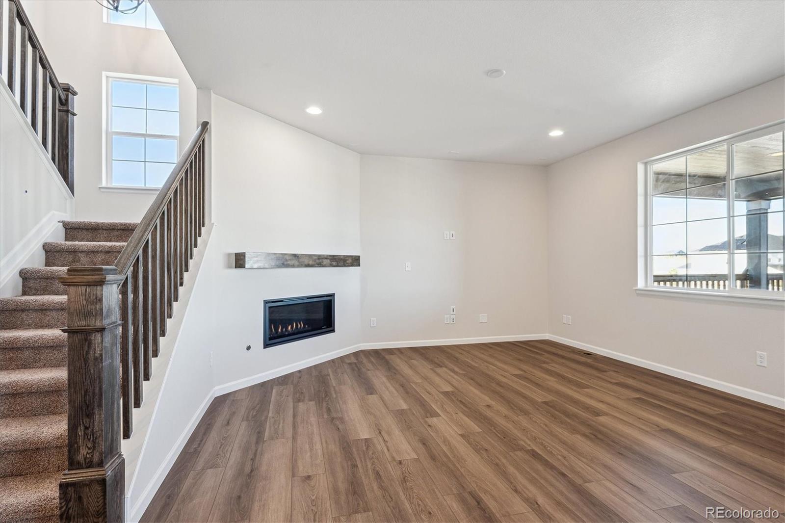 MLS Image #4 for 7375 s waterloo way,aurora, Colorado