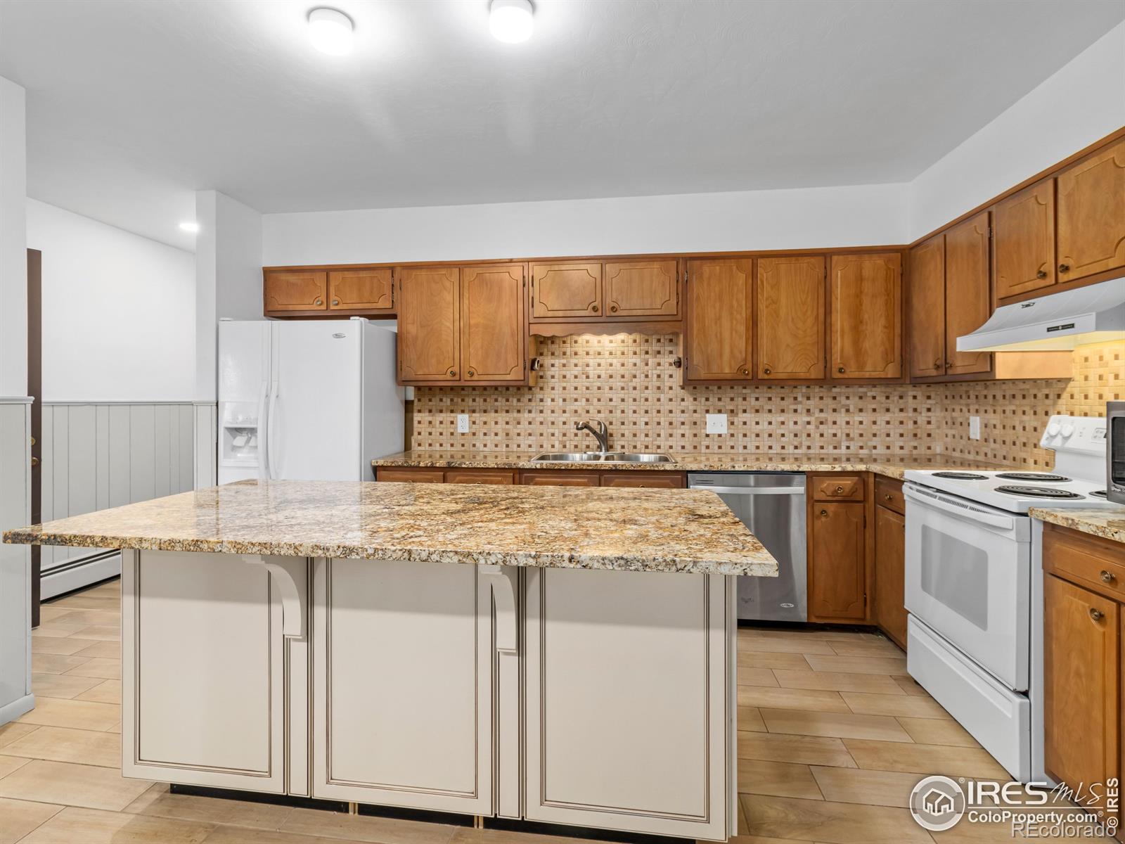 MLS Image #12 for 2410  spruce avenue,estes park, Colorado