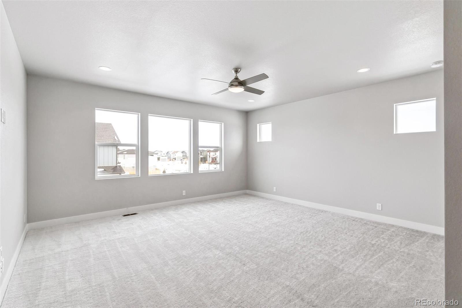 MLS Image #11 for 21025 e 61st drive,aurora, Colorado