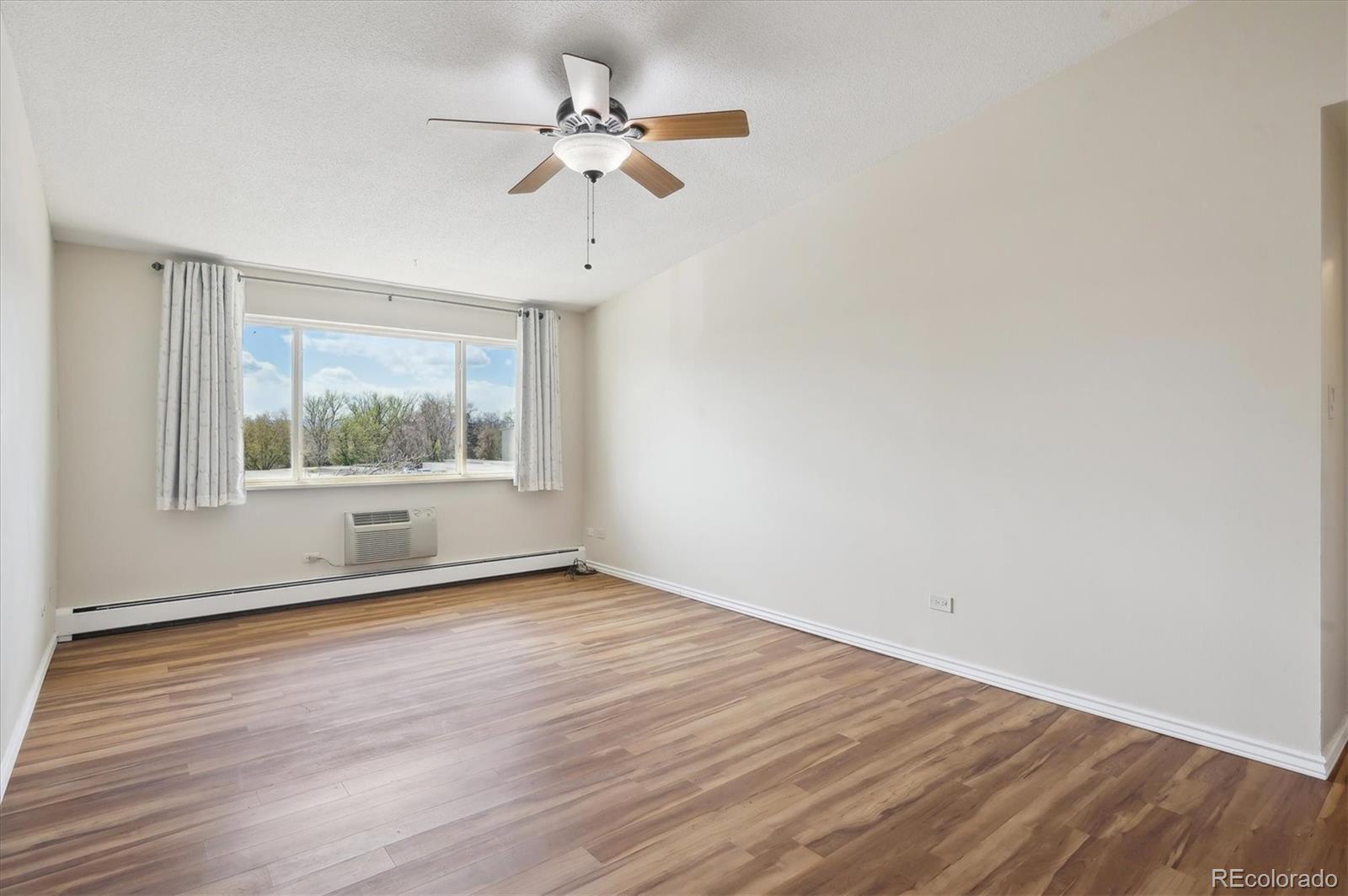 MLS Image #12 for 700 s alton way,denver, Colorado