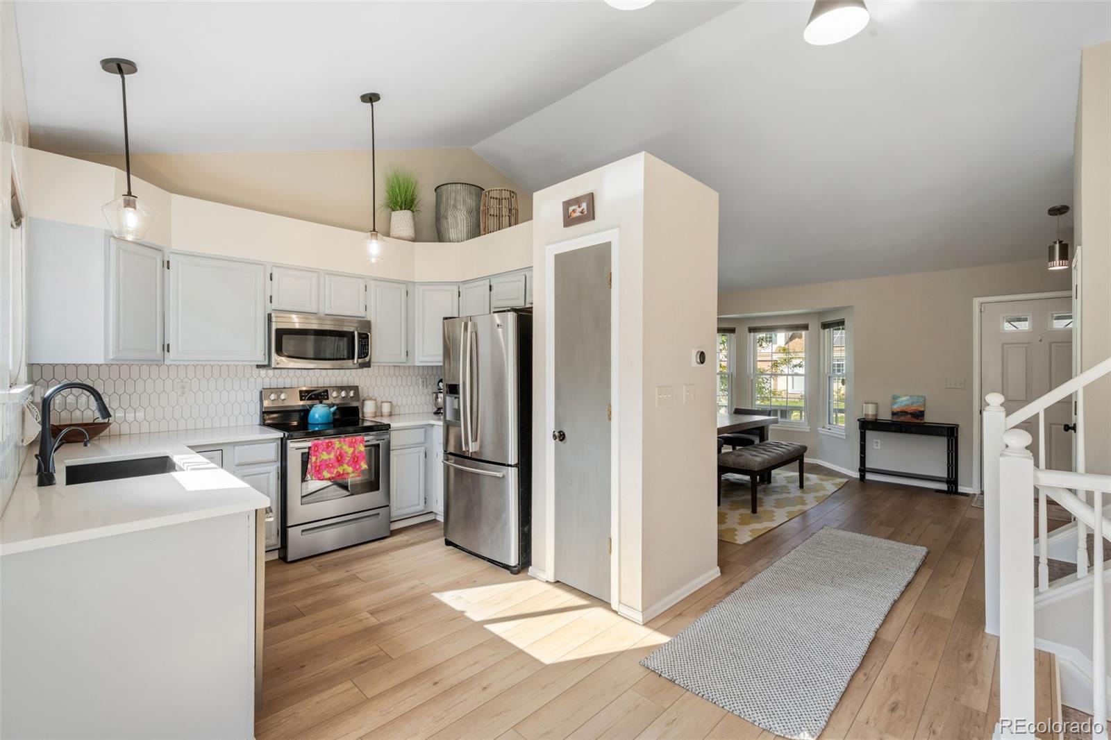 MLS Image #5 for 8428  tabor circle,arvada, Colorado