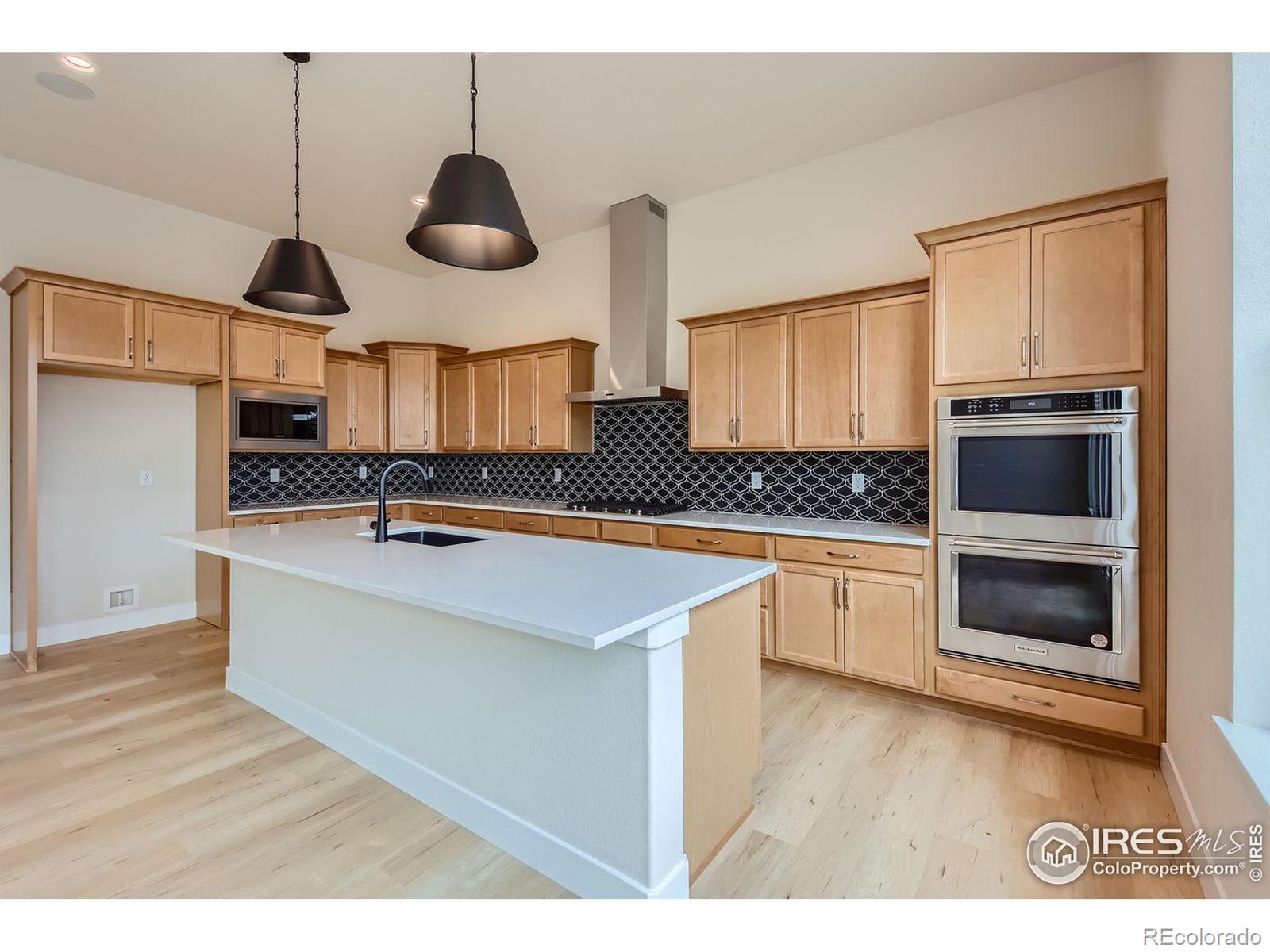 MLS Image #4 for 2121  autumn moon drive,windsor, Colorado