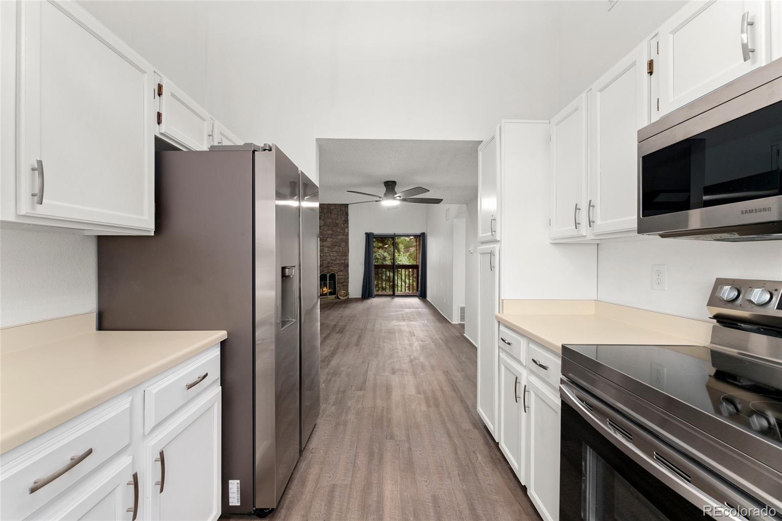 MLS Image #11 for 326  wright street,lakewood, Colorado