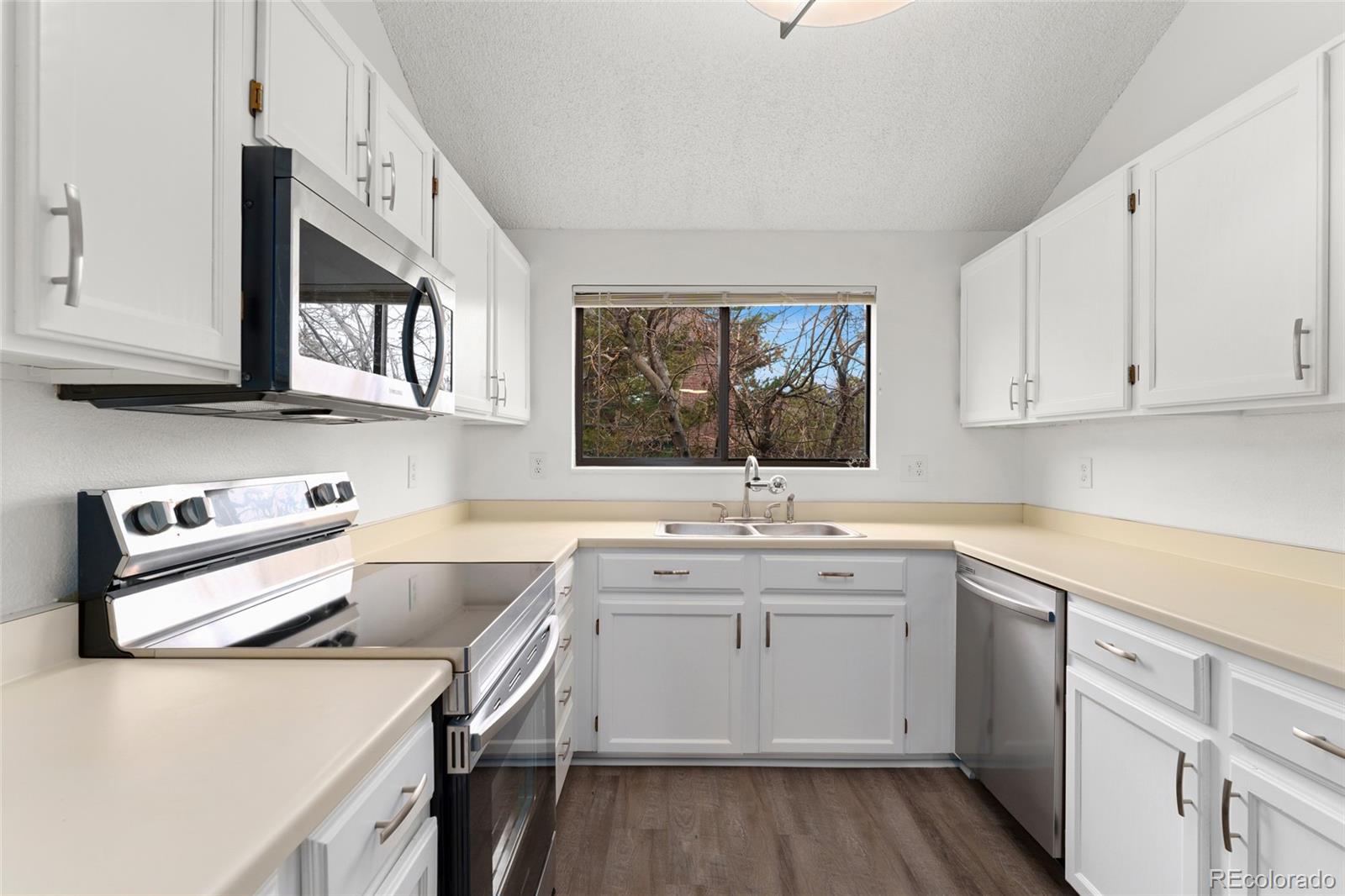 MLS Image #8 for 326  wright street,lakewood, Colorado