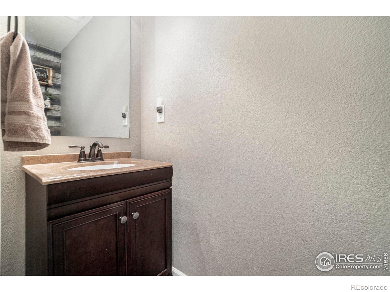 MLS Image #10 for 3819  balsawood lane,johnstown, Colorado