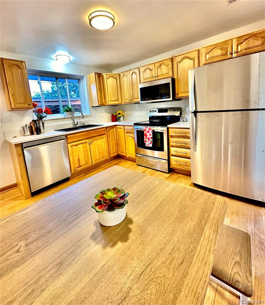 MLS Image #3 for 1682 s yates way,denver, Colorado