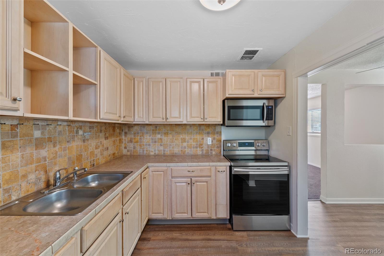 MLS Image #10 for 1071  victor street,aurora, Colorado