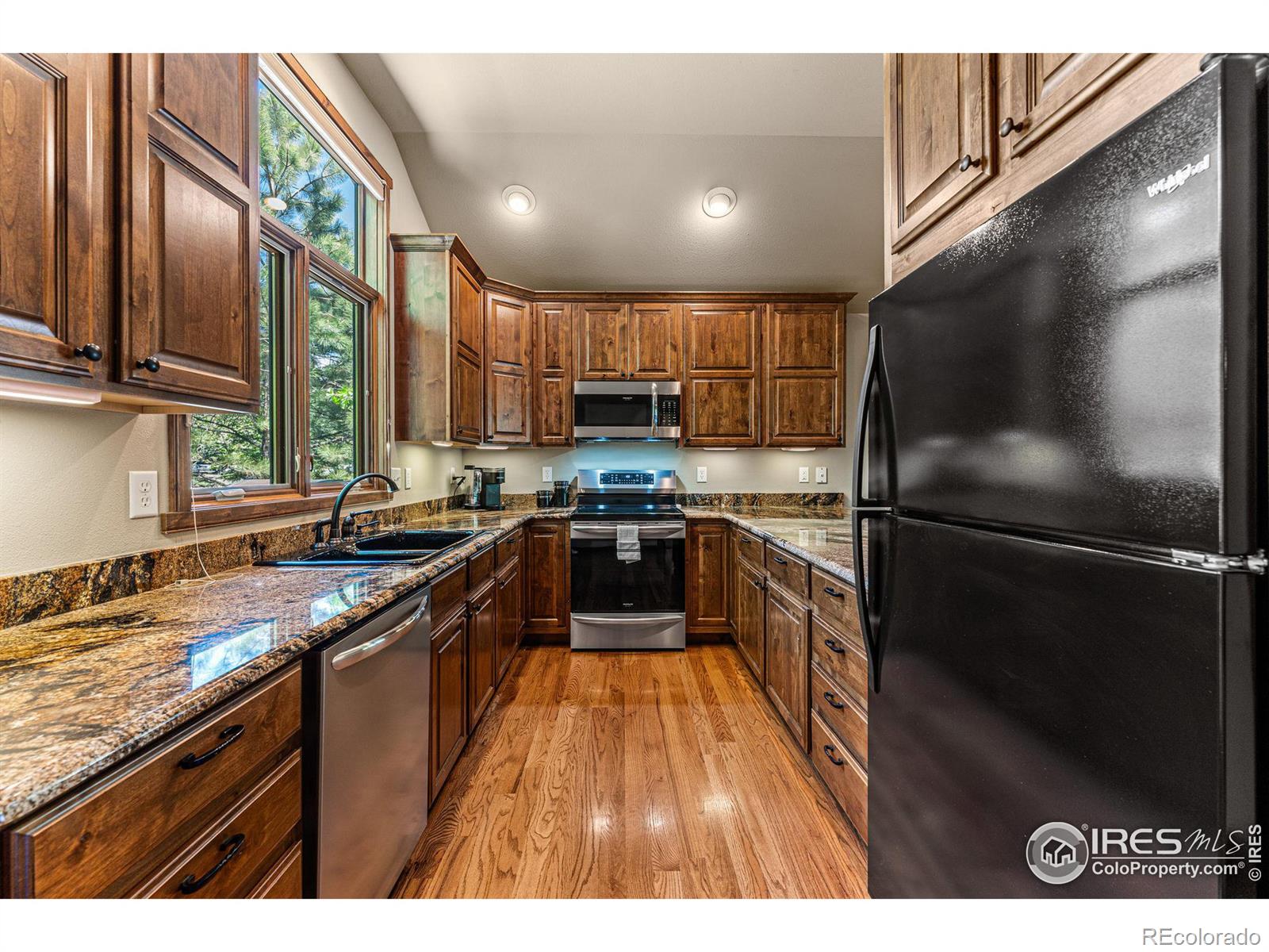 MLS Image #10 for 605  park river place,estes park, Colorado