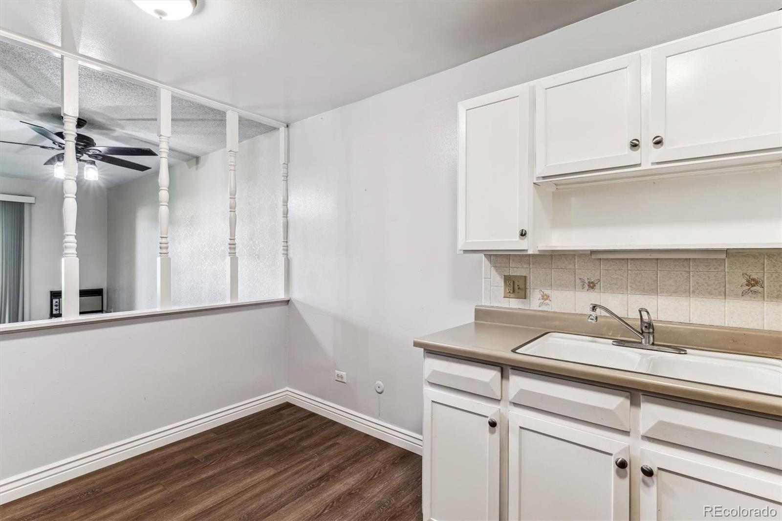 MLS Image #4 for 745 s alton way,denver, Colorado