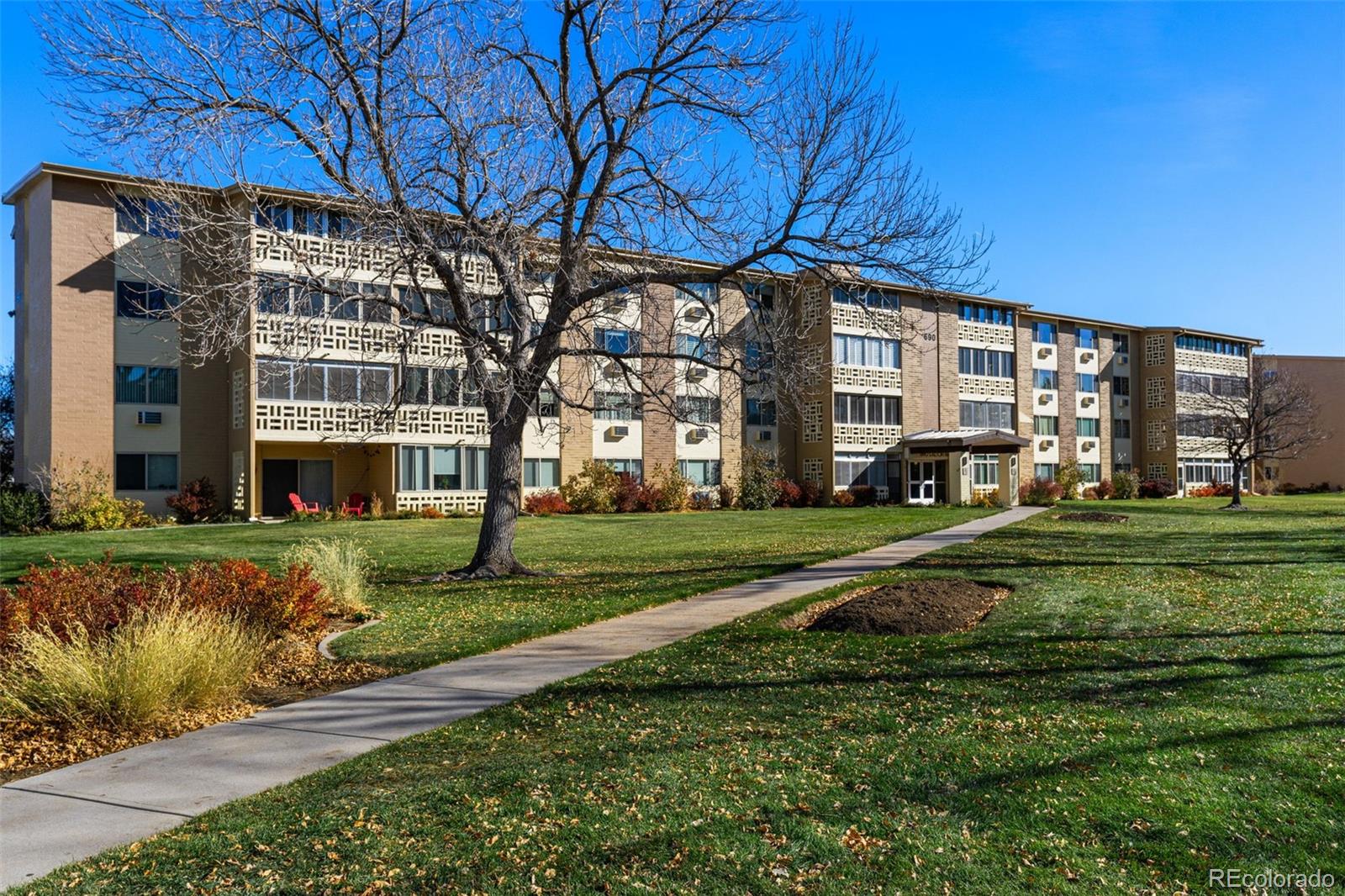 Report Image for 690 S Alton Way,Denver, Colorado