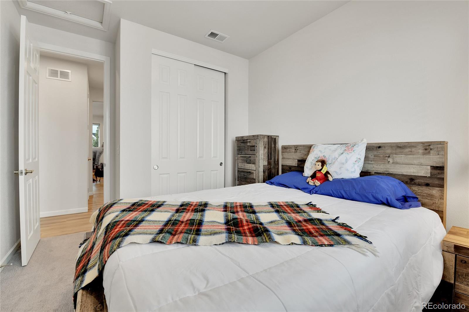 MLS Image #13 for 27862 e 9th drive,aurora, Colorado