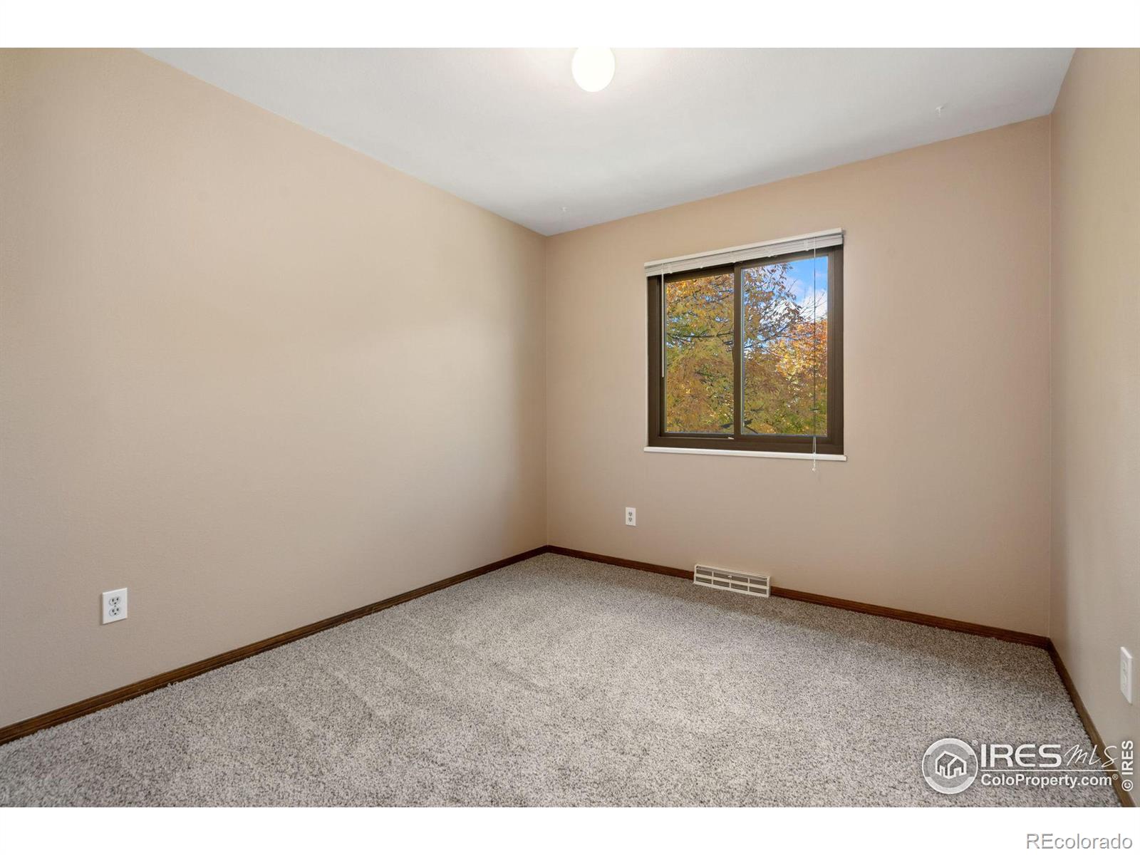 MLS Image #21 for 2052  huntington circle,fort collins, Colorado