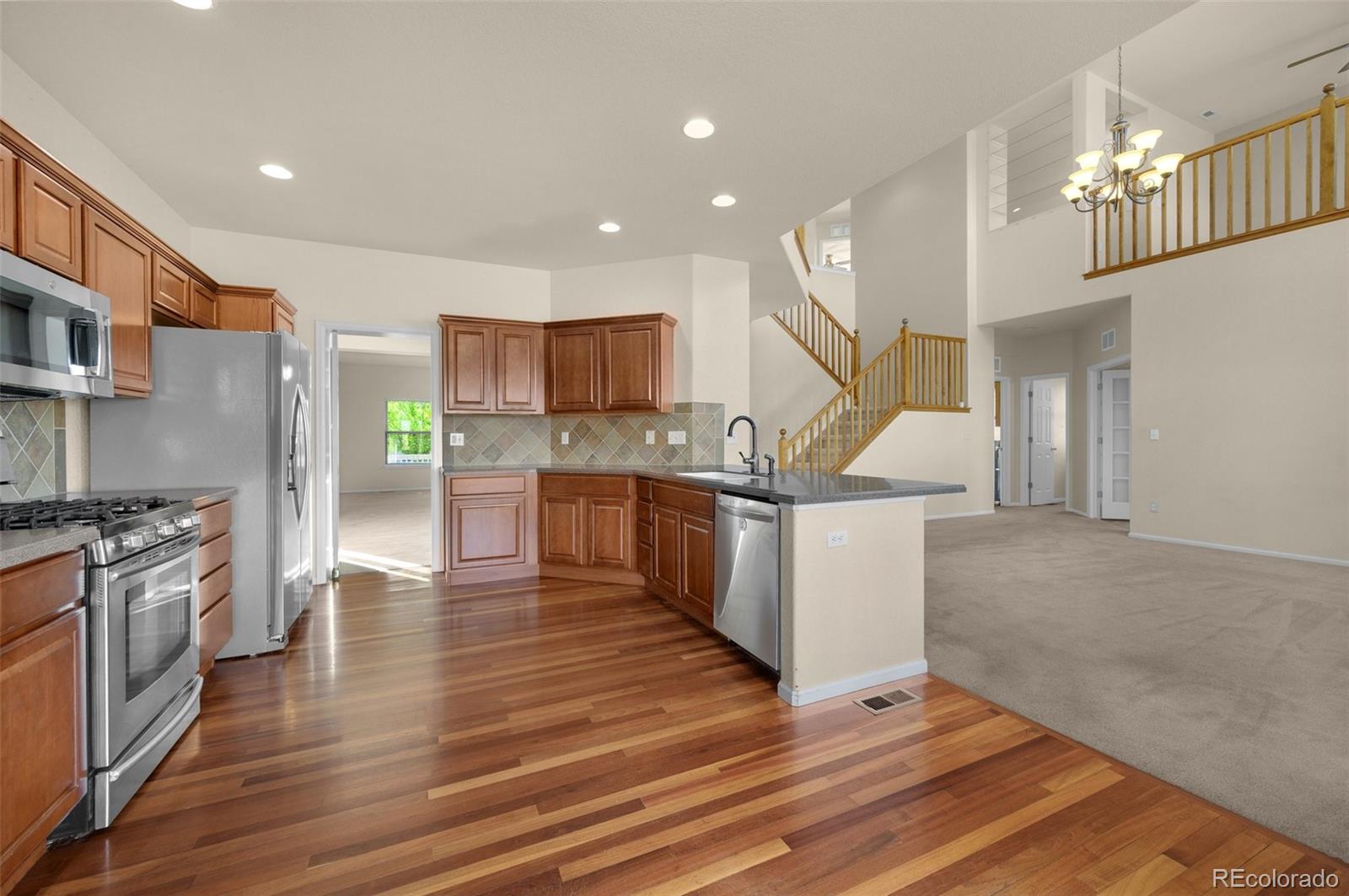 MLS Image #11 for 7814  creekfront drive,fountain, Colorado