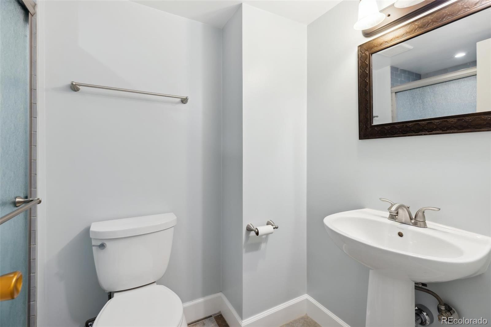 MLS Image #17 for 4570 e yale avenue 706,denver, Colorado