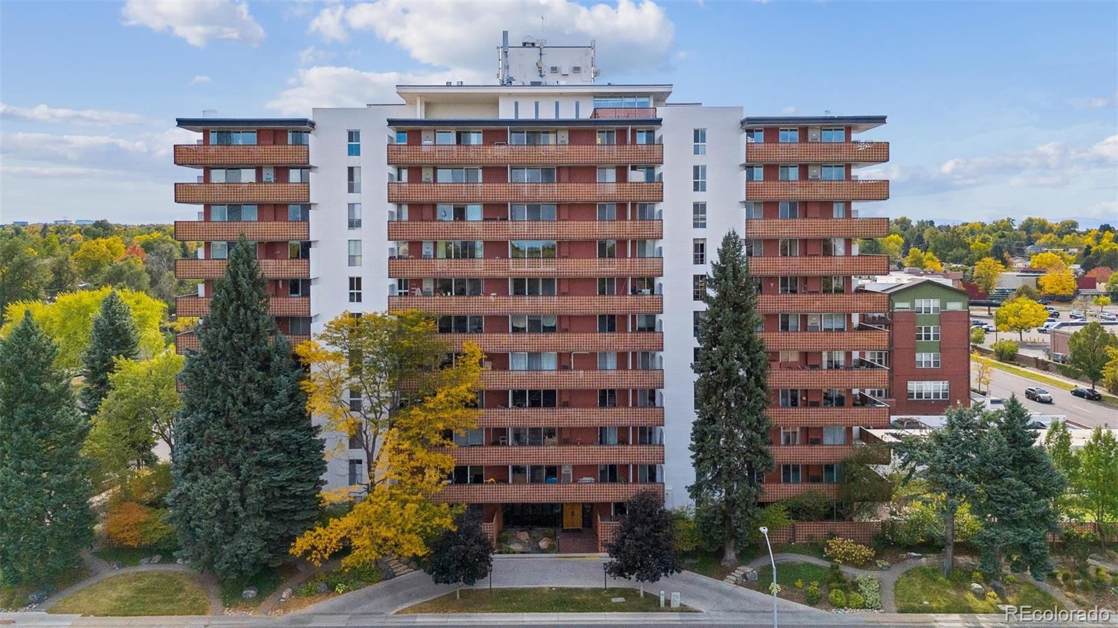 MLS Image #2 for 4570 e yale avenue 706,denver, Colorado