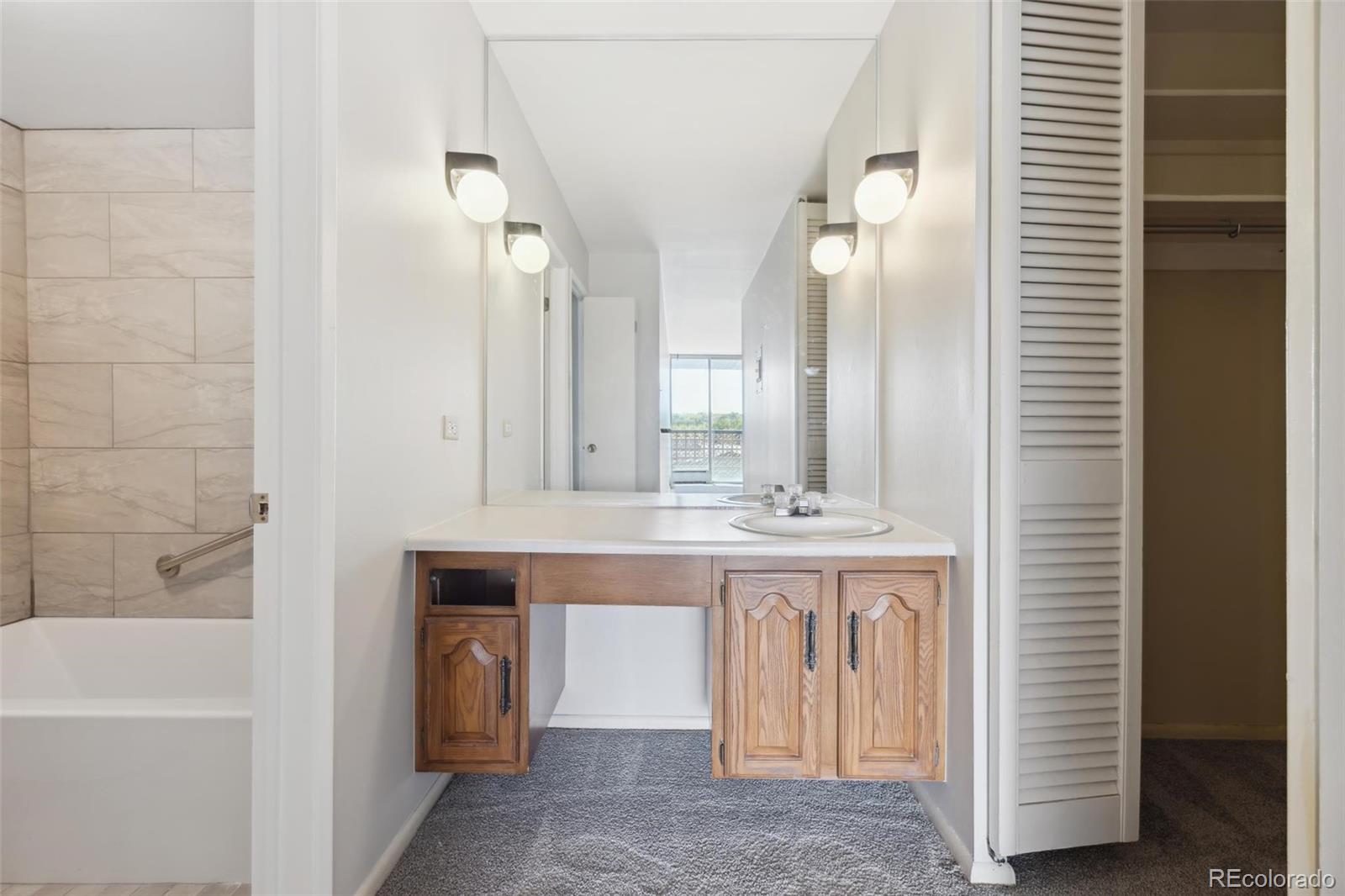 MLS Image #20 for 4570 e yale avenue 706,denver, Colorado