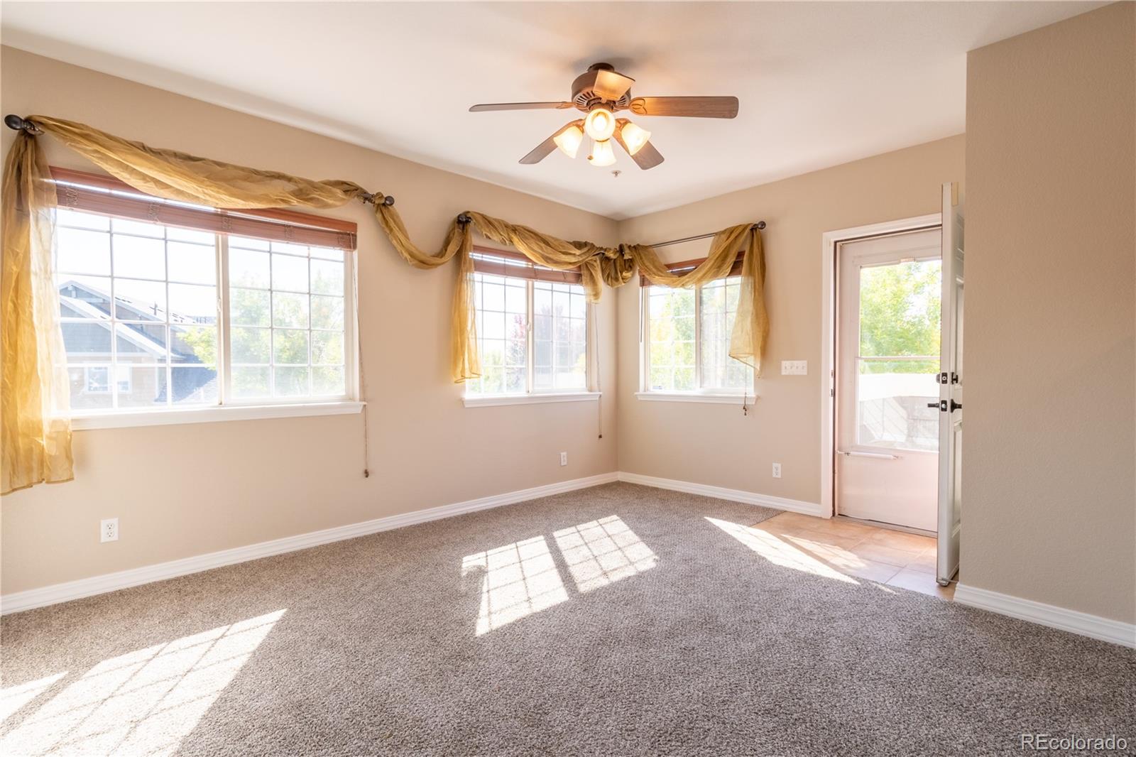 MLS Image #3 for 14300  waterside lane,broomfield, Colorado