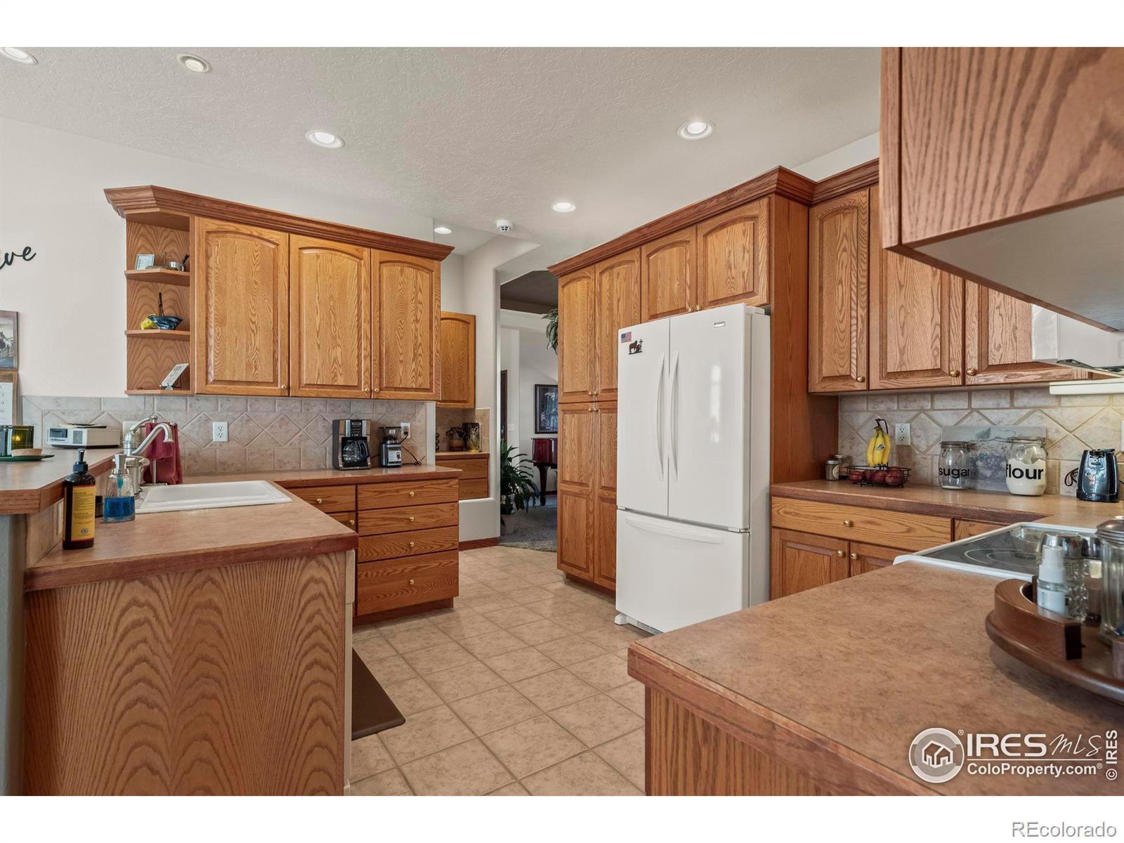 MLS Image #12 for 215  ridge road,eaton, Colorado