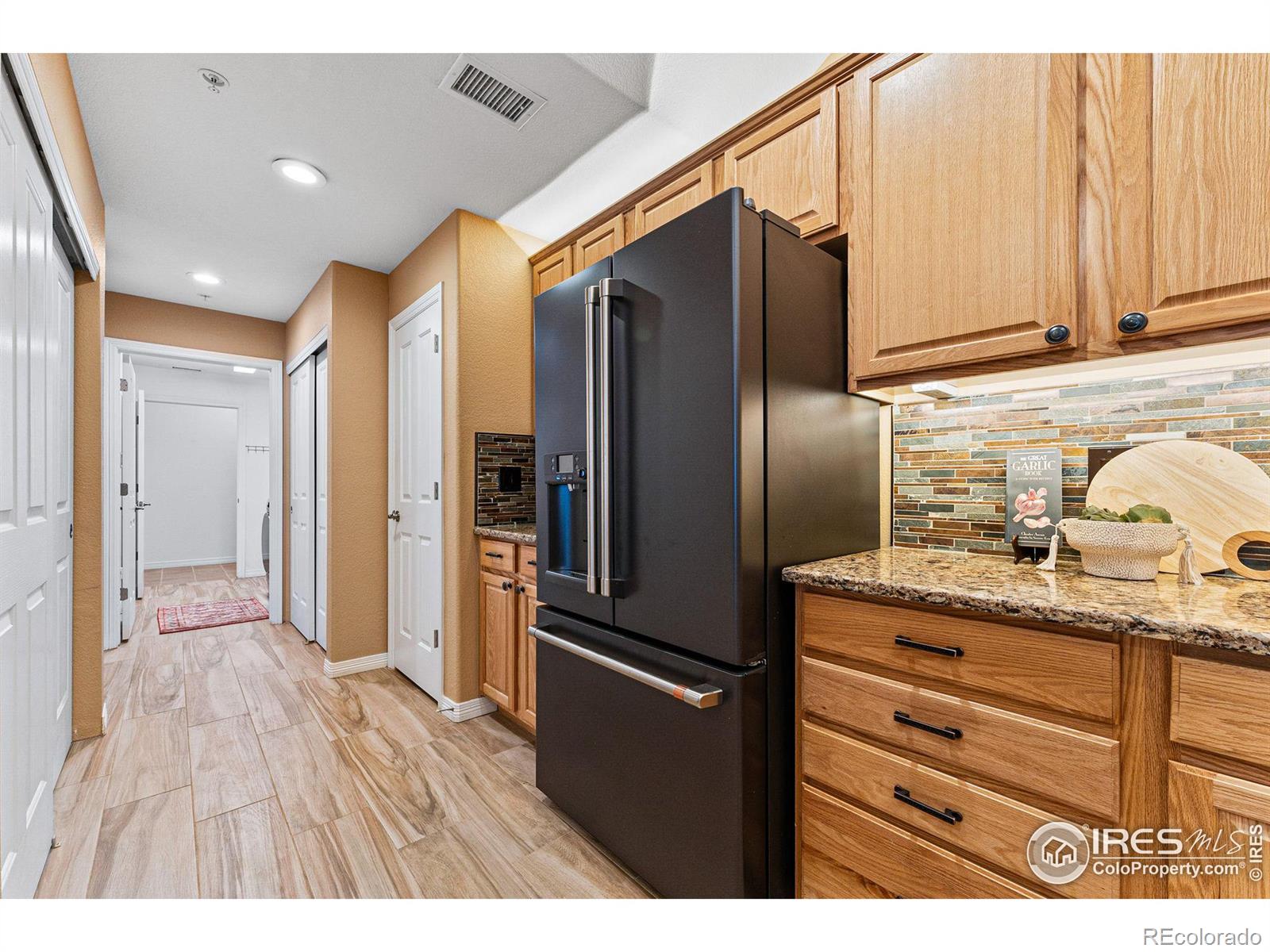 MLS Image #20 for 2489  santa fe drive,longmont, Colorado