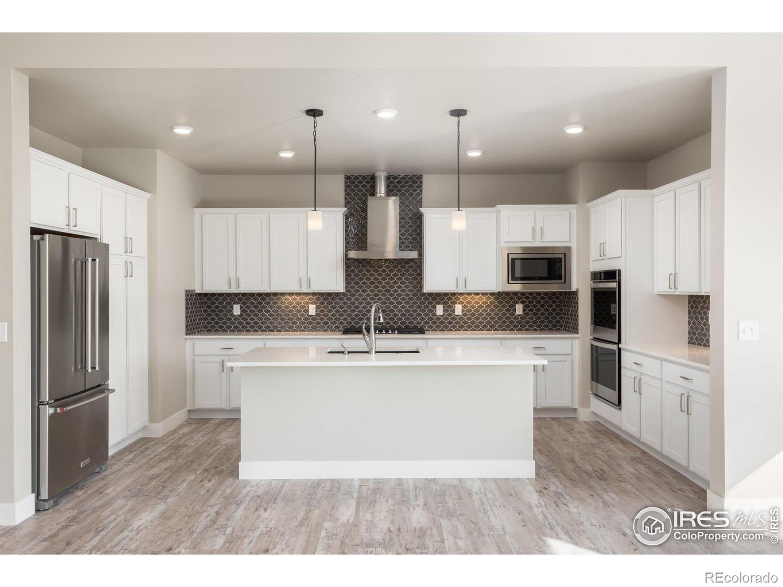 MLS Image #7 for 2668  trap creek drive,timnath, Colorado