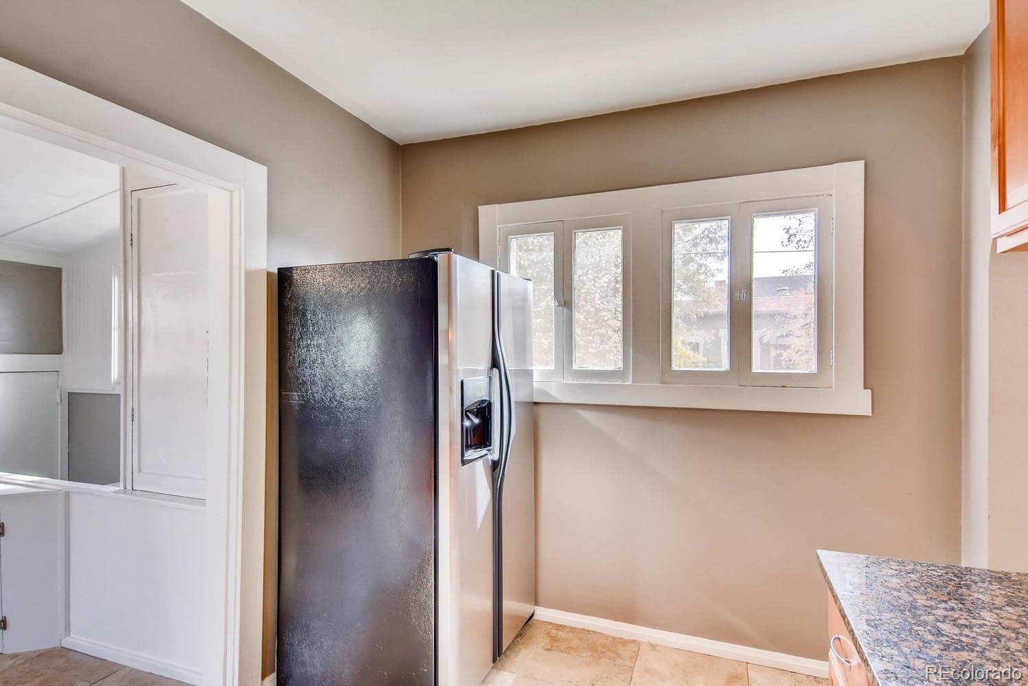 MLS Image #11 for 394 s washington street,denver, Colorado