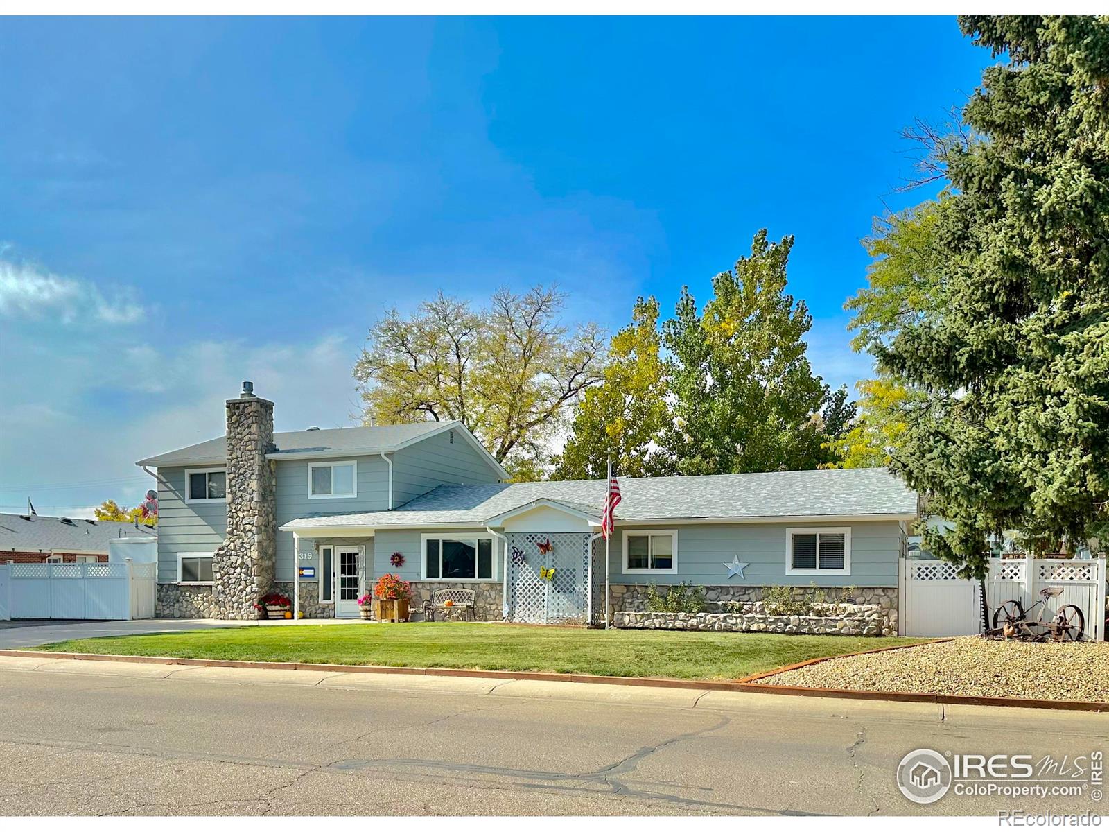 MLS Image #3 for 319  5th street,kersey, Colorado