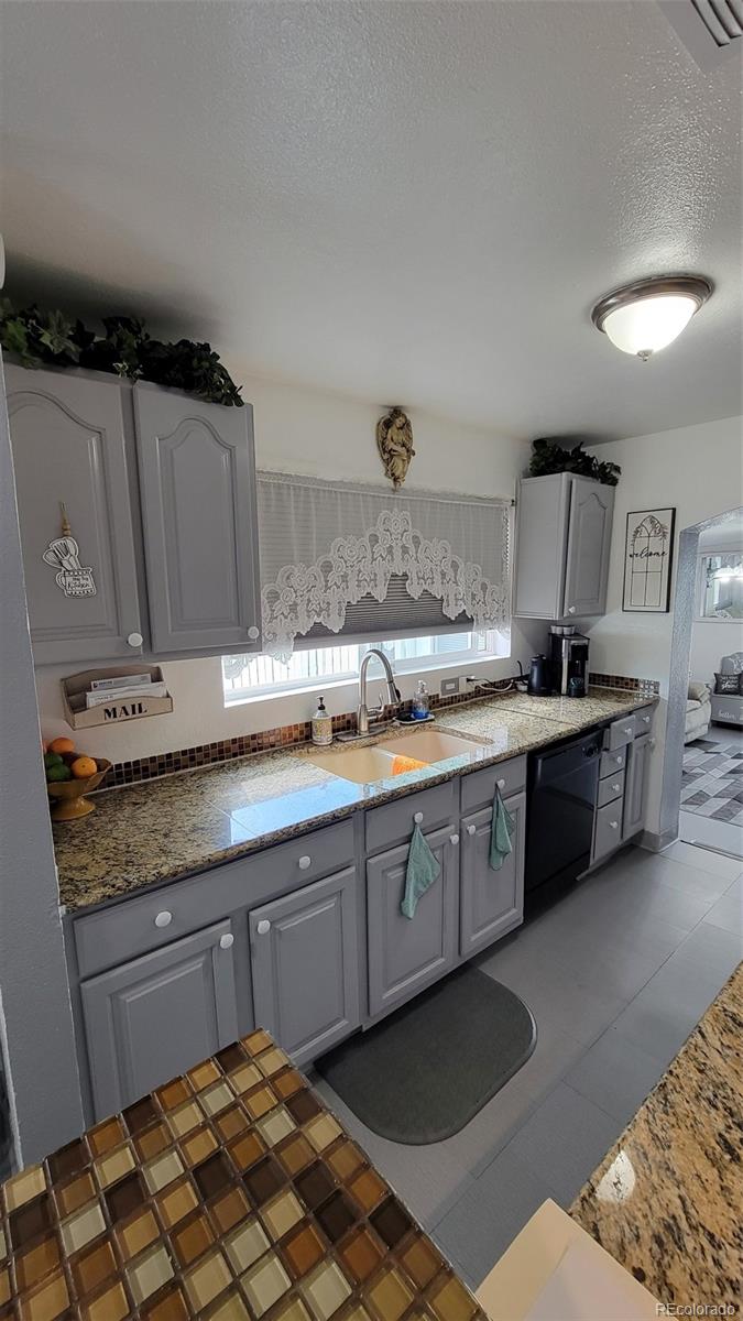 MLS Image #4 for 581  tennyson street,denver, Colorado