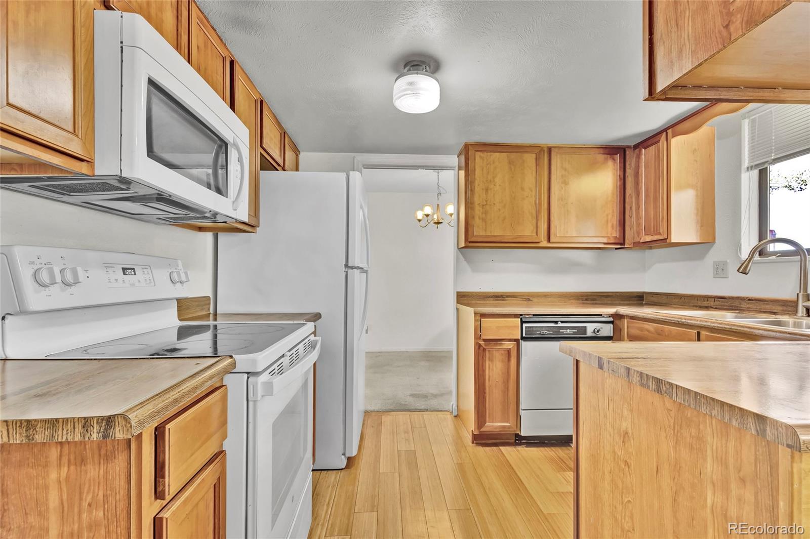 MLS Image #5 for 844  mercury circle,lone tree, Colorado