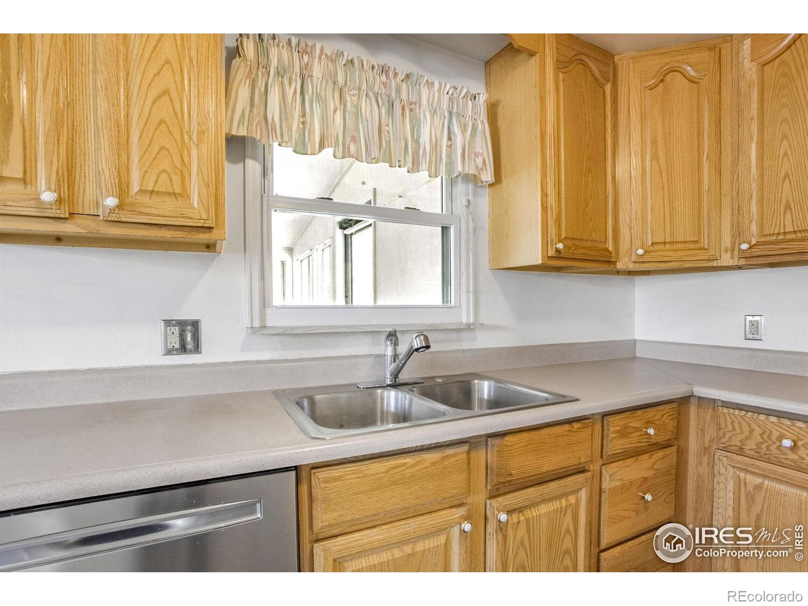 MLS Image #14 for 1886 e 115th place,northglenn, Colorado