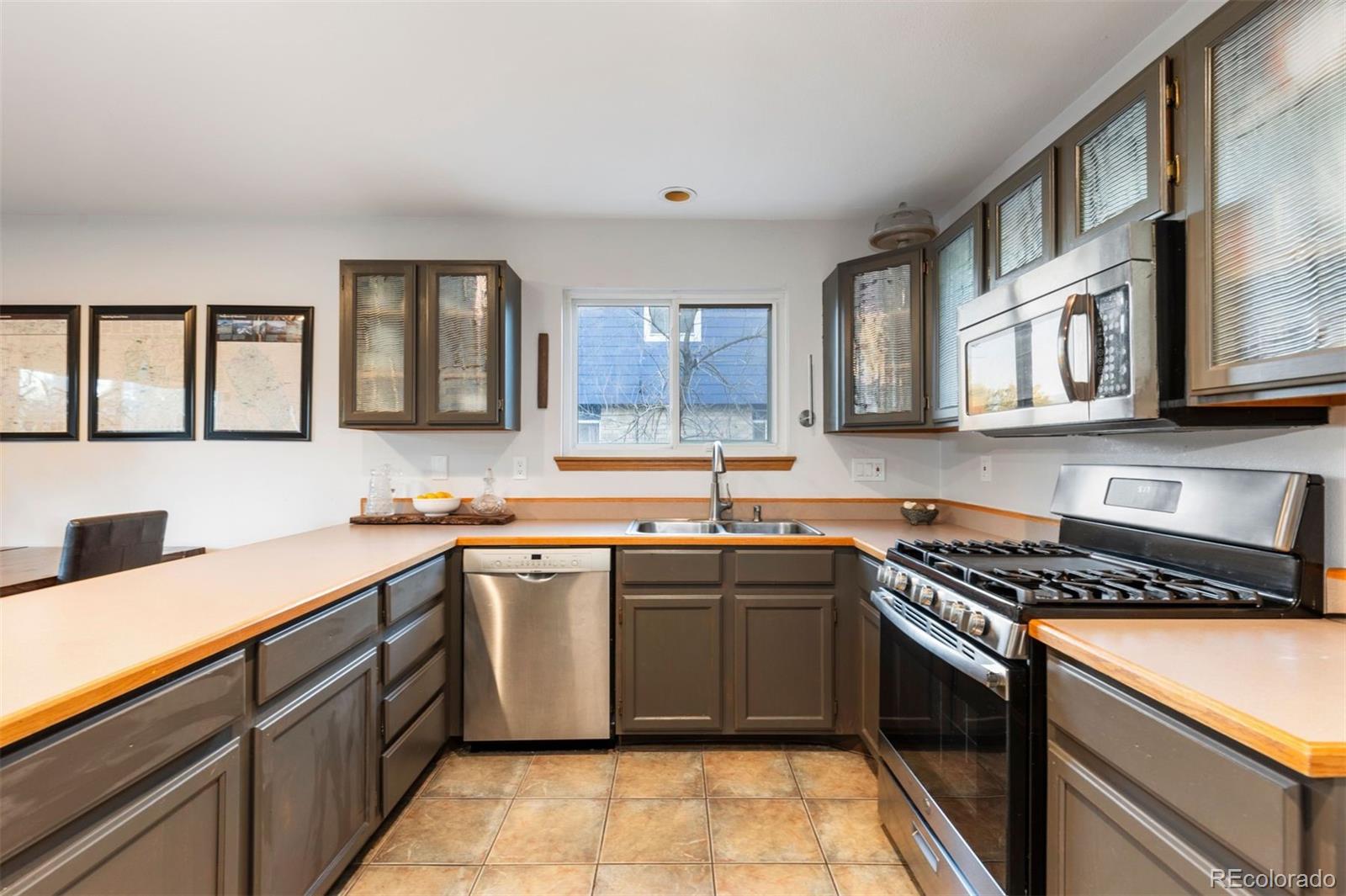 MLS Image #12 for 13217  bryant circle,broomfield, Colorado