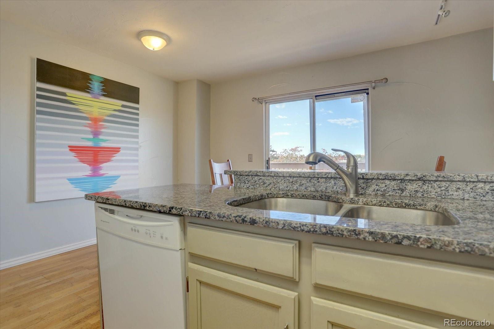 MLS Image #11 for 1699 s trenton street,denver, Colorado