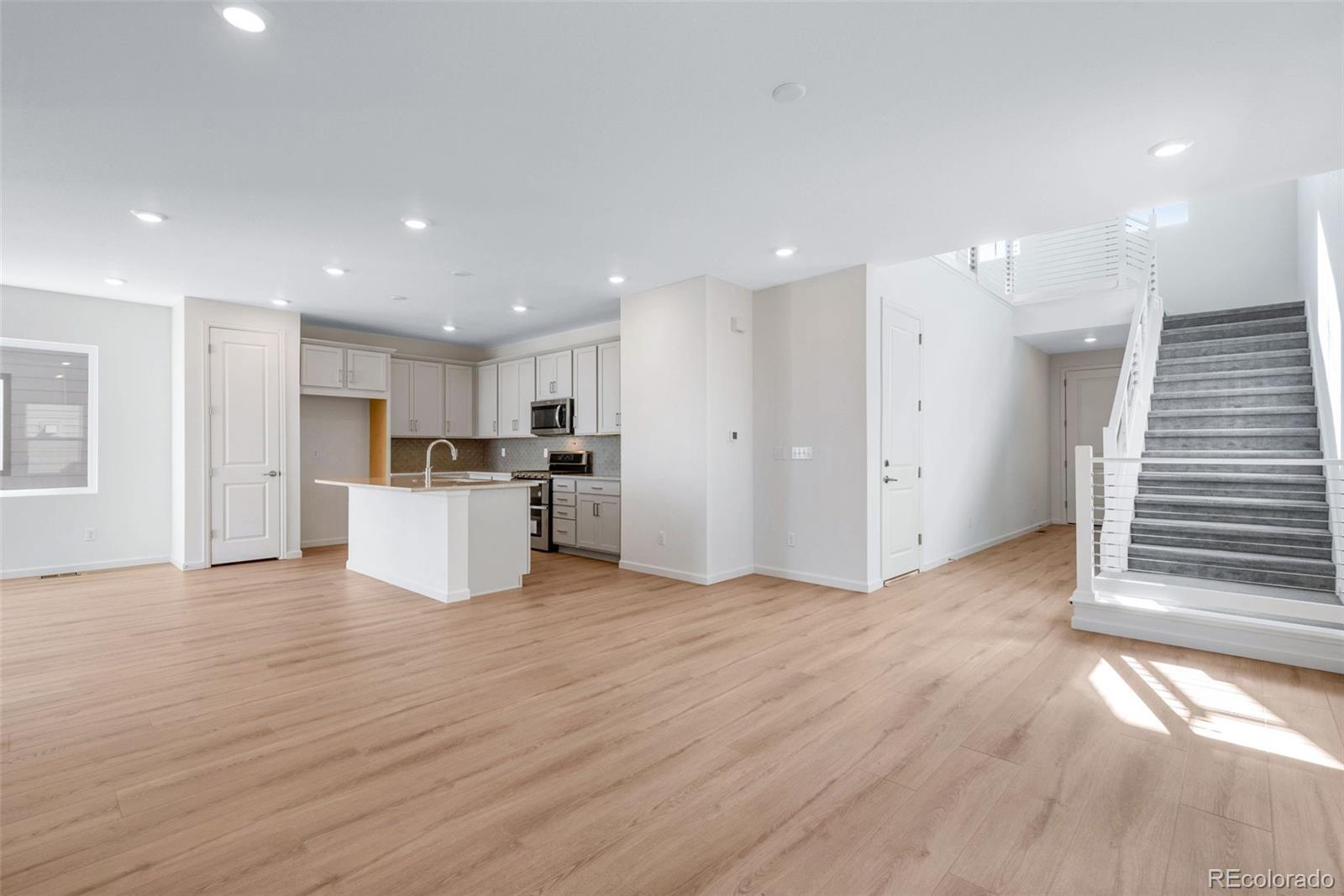 MLS Image #4 for 13521 e 99th place,commerce city, Colorado
