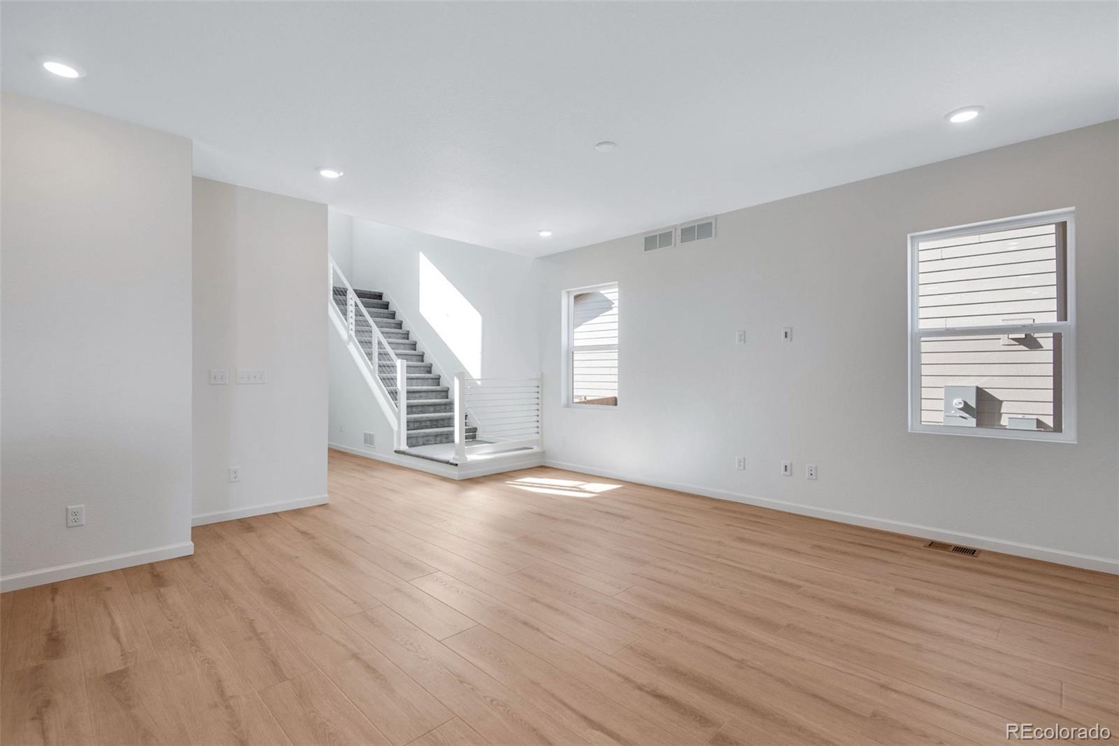 MLS Image #5 for 13521 e 99th place,commerce city, Colorado