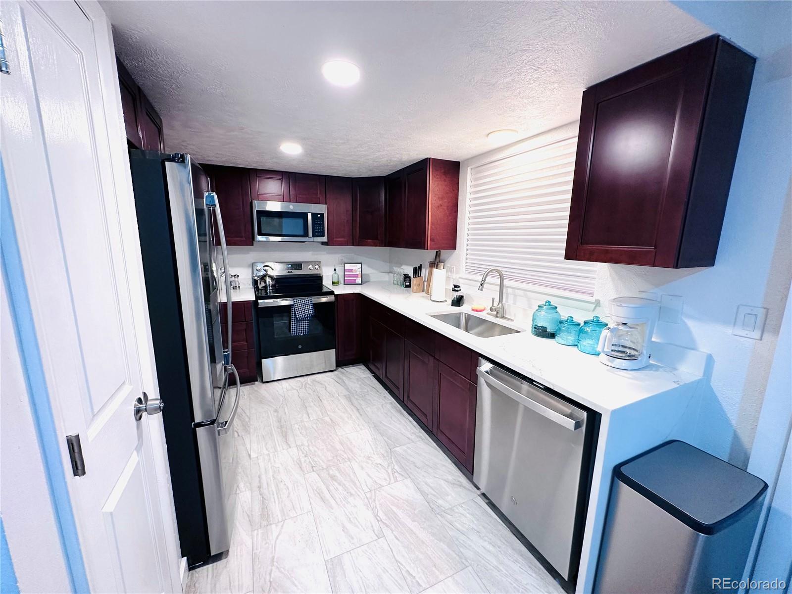 MLS Image #16 for 3901 s ensenada court,aurora, Colorado