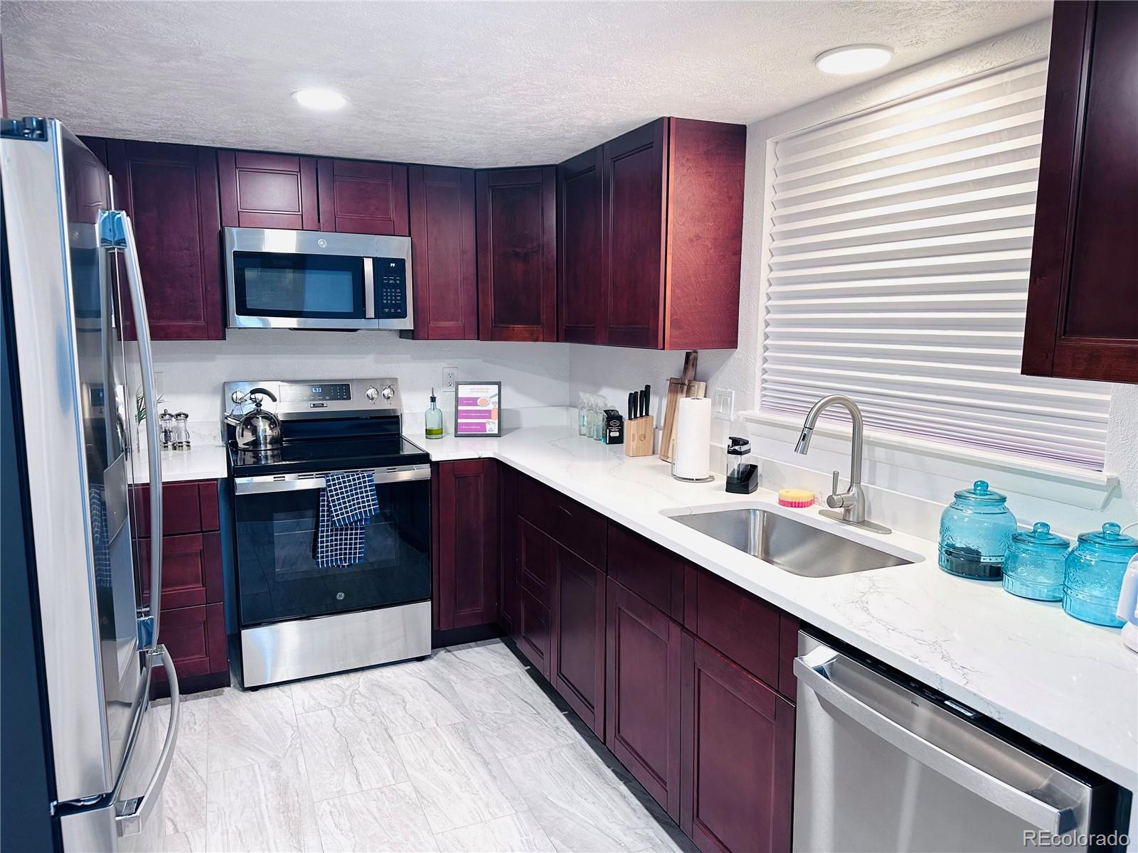 MLS Image #19 for 3901 s ensenada court,aurora, Colorado