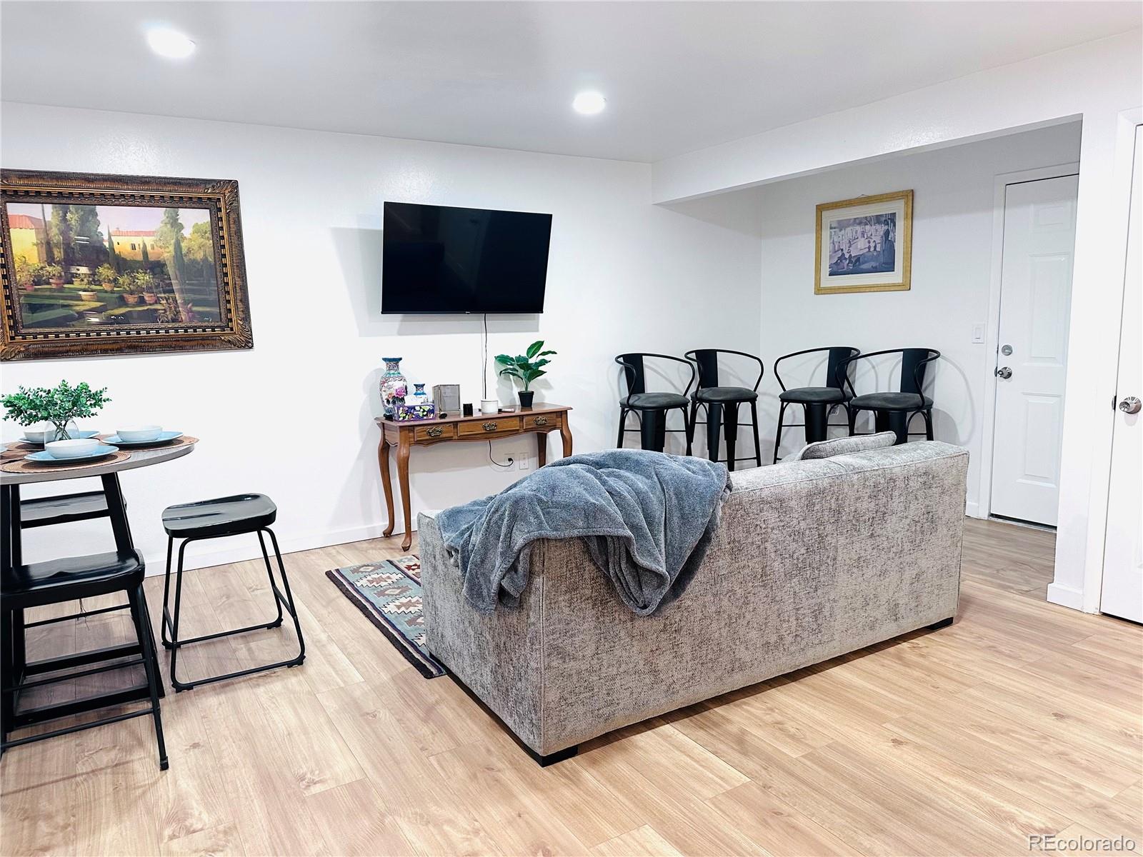 MLS Image #7 for 3901 s ensenada court,aurora, Colorado