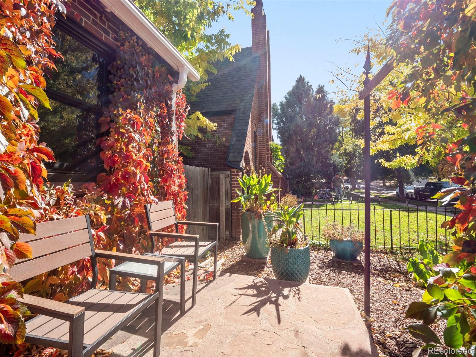 MLS Image #5 for 1378  forest street,denver, Colorado