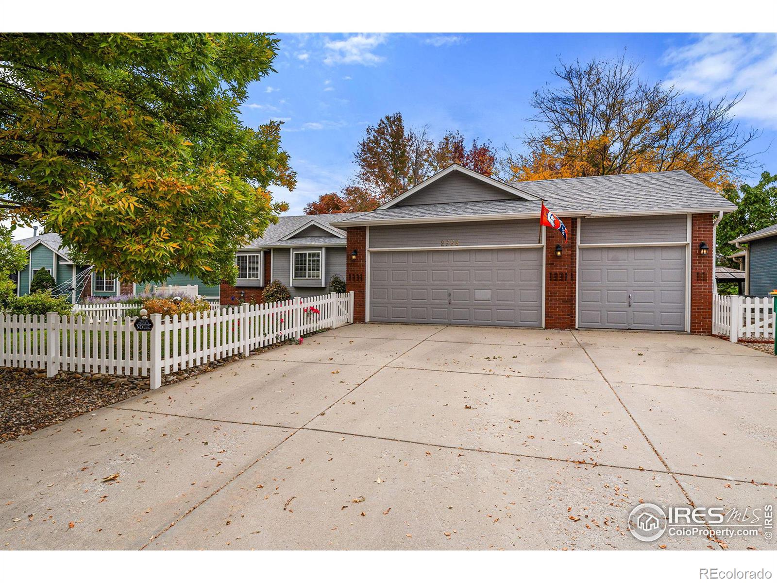 MLS Image #2 for 2558  serena drive,mead, Colorado