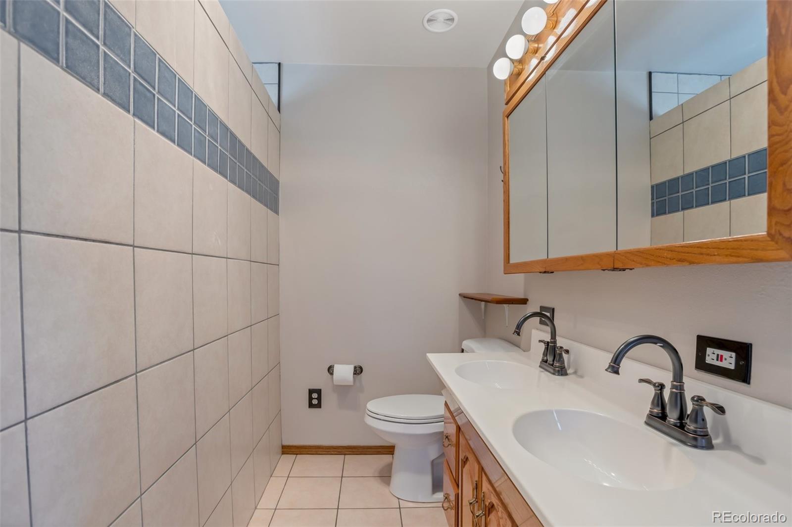 MLS Image #11 for 10438  holland place,broomfield, Colorado