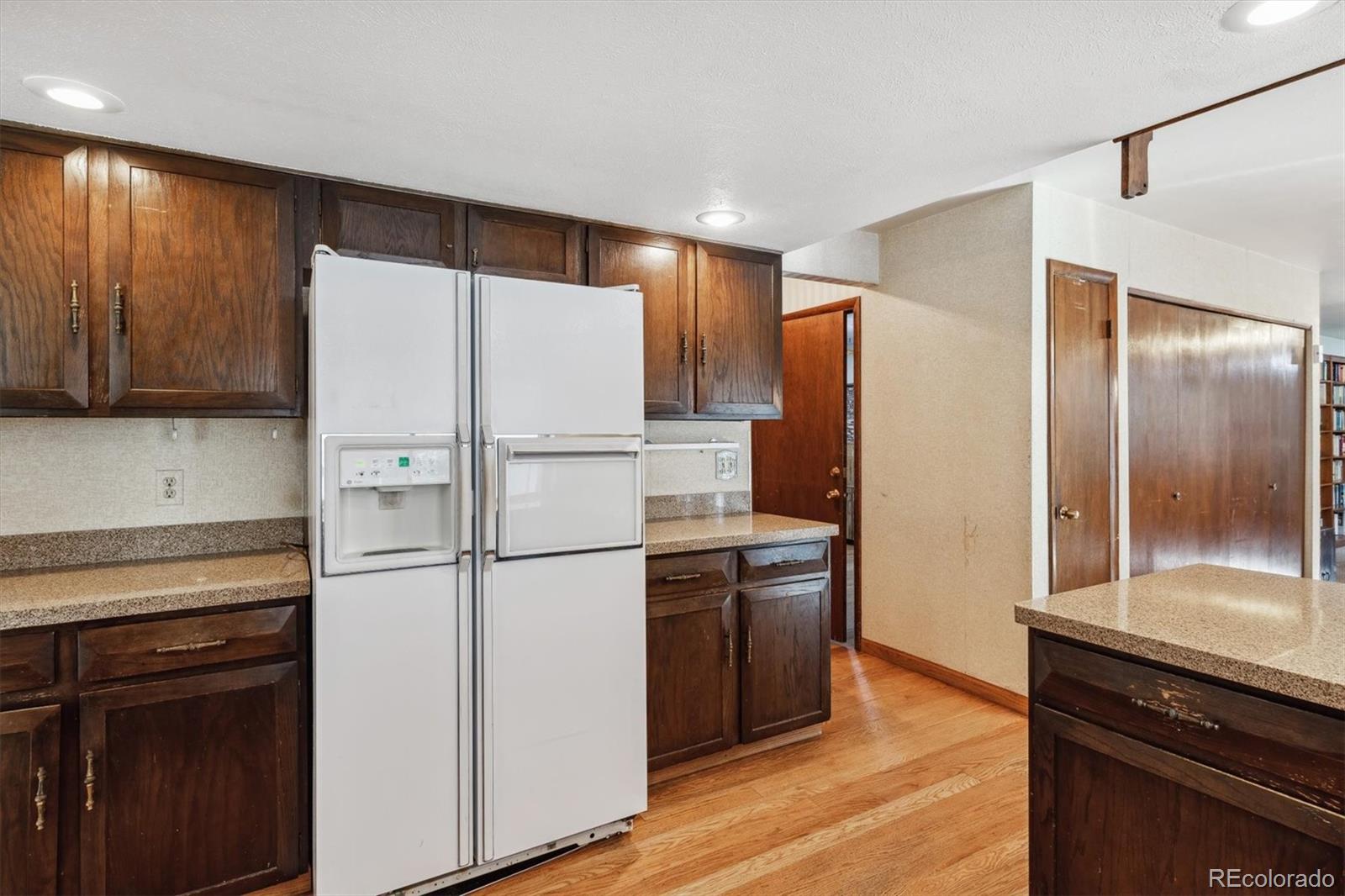 MLS Image #9 for 1576 e mineral avenue,centennial, Colorado