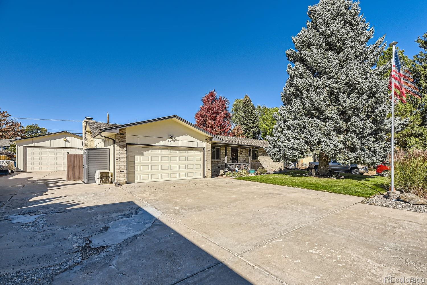 MLS Image #0 for 8593 s balsam street,littleton, Colorado