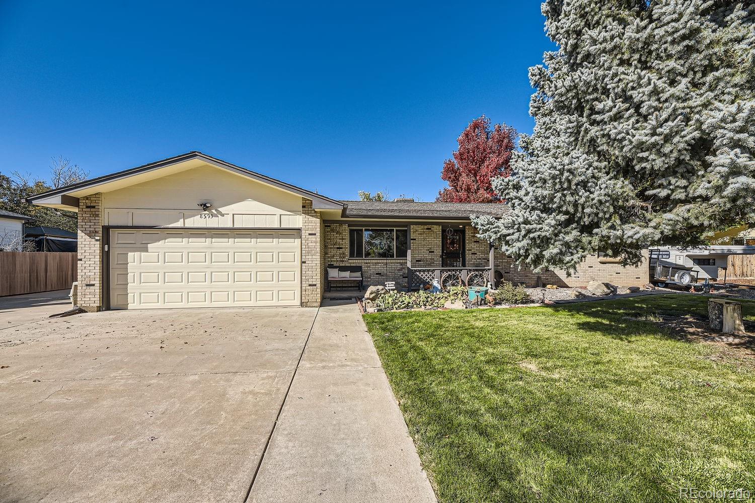 MLS Image #2 for 8593 s balsam street,littleton, Colorado