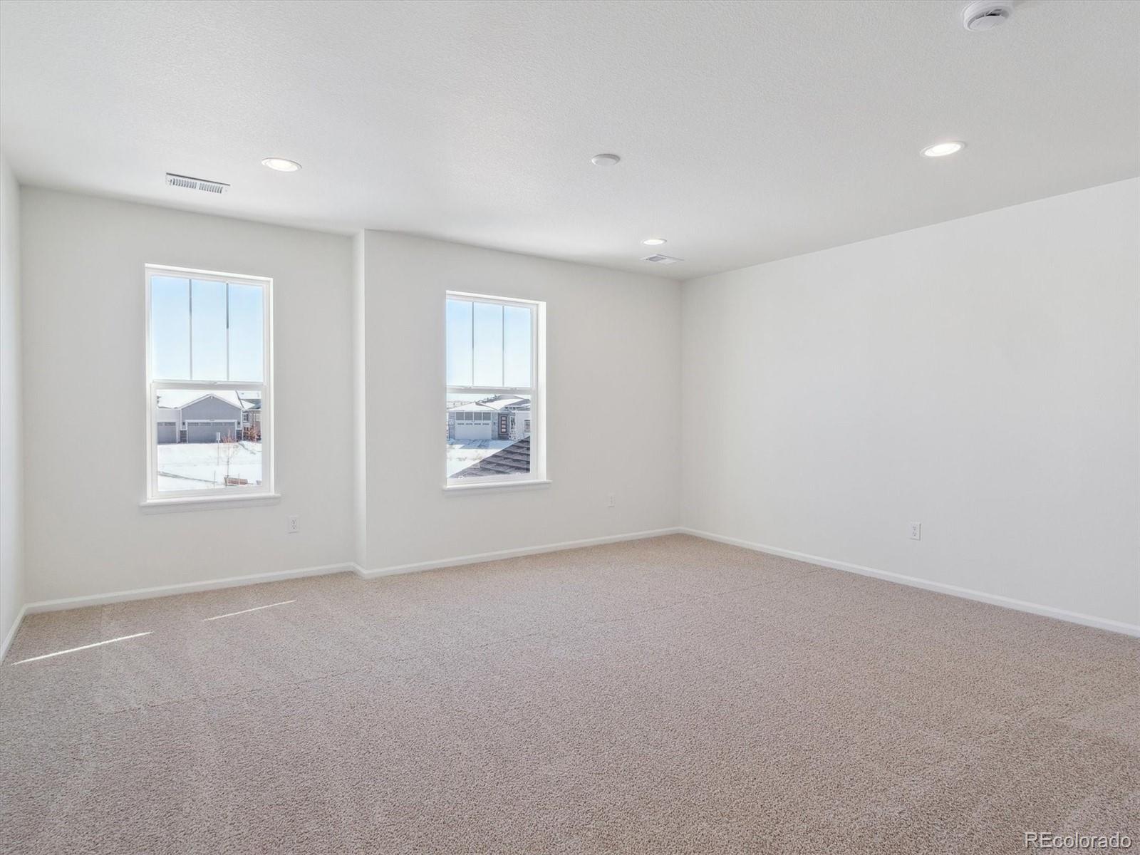 MLS Image #11 for 24520 e 36th avenue,aurora, Colorado