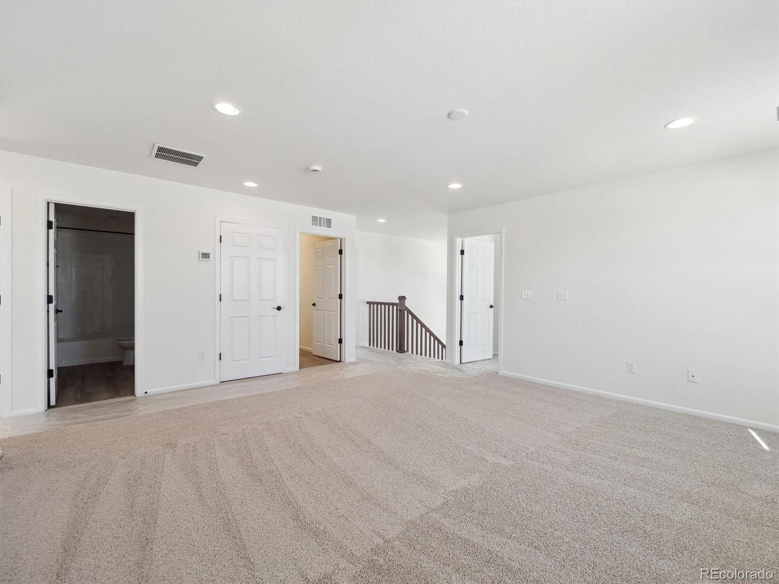 MLS Image #13 for 24520 e 36th avenue,aurora, Colorado