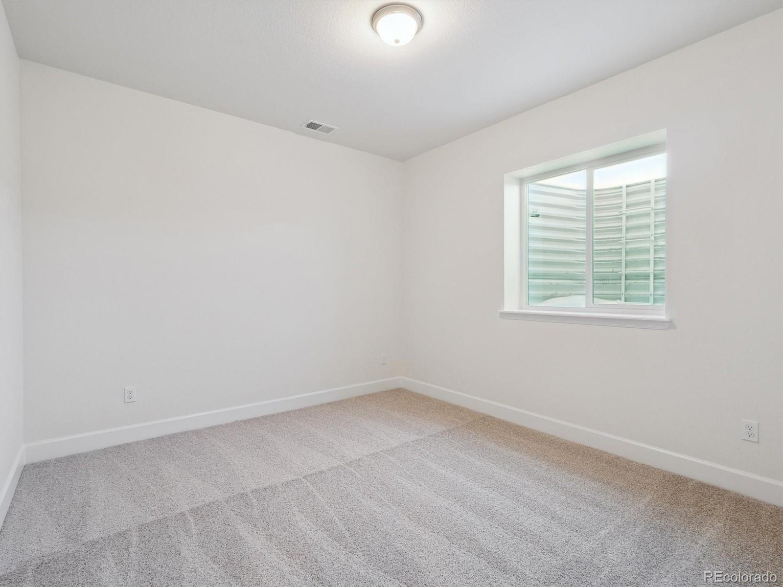 MLS Image #23 for 24520 e 36th avenue,aurora, Colorado