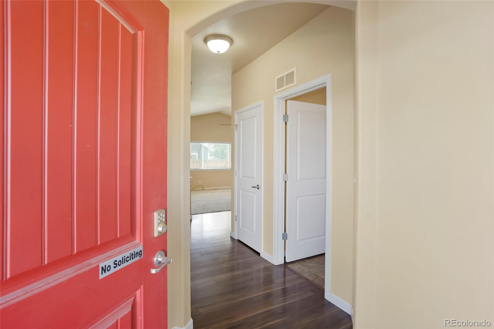 MLS Image #4 for 914  pioneer drive,milliken, Colorado